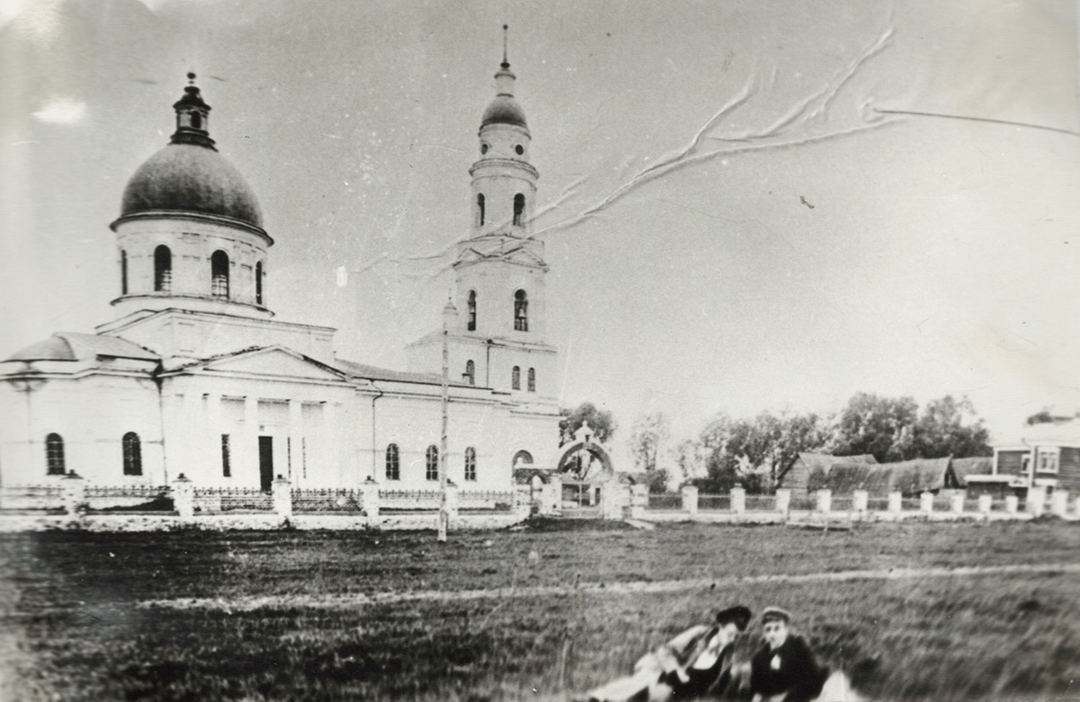 Казанский храм в с. Дединово Казанский храм в с. Дединово